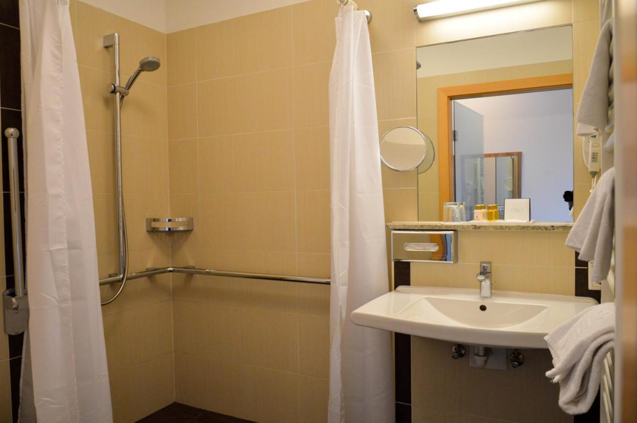 Hotel Roemerhof Tulln An Der Donau Δωμάτιο φωτογραφία